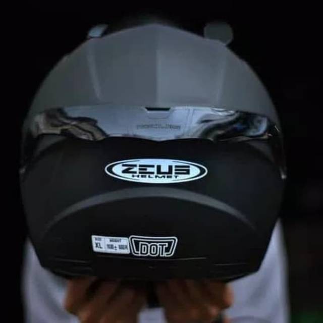 Spoiler Zeus 811 spoiler helm zeus