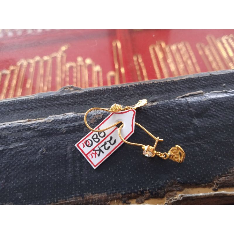 anting emas anak model boneka