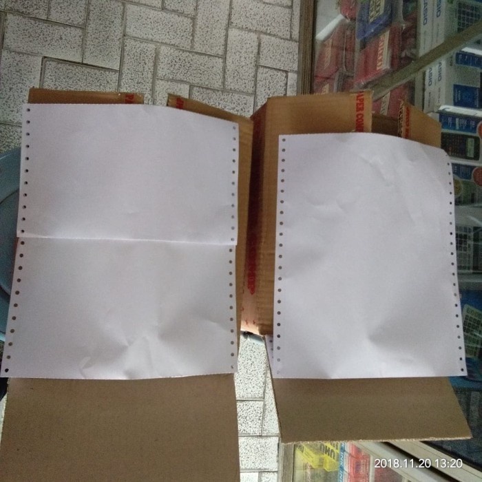 

Kertas Komputer 2 Ply Standar atau 2 Ply Bagi 2 Continuous Form