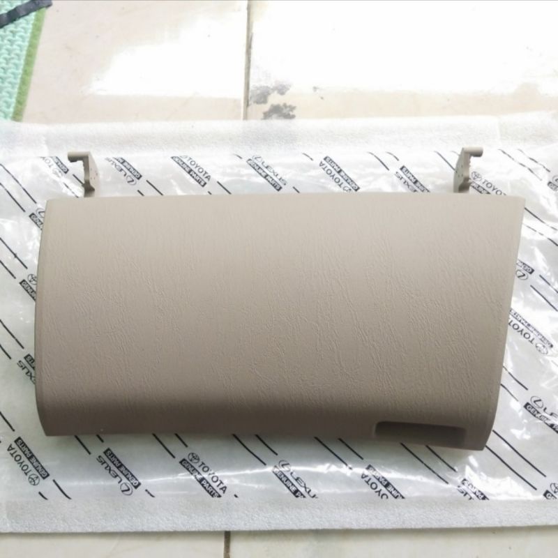 Tutup Laci Dashboard Mobil Toyota Innova 2004 UP Cover Laci Innova Lama ORI