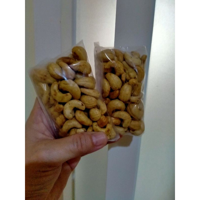 

kacang Mede goreng CASHEW 200gr grade A utuh/cemilan keluarga/CASHEW/MEDEGORENG/mede kiloan