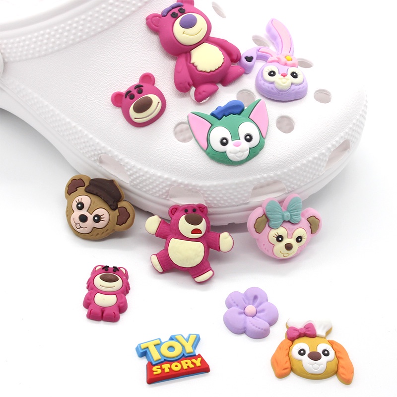 Beruang stroberi Jibbitz shoe charms Crocs Aksesoris sandal DIY imut pin pvc Bahan Untuk Dekorasi Sepatu Hadiah anak gadis
