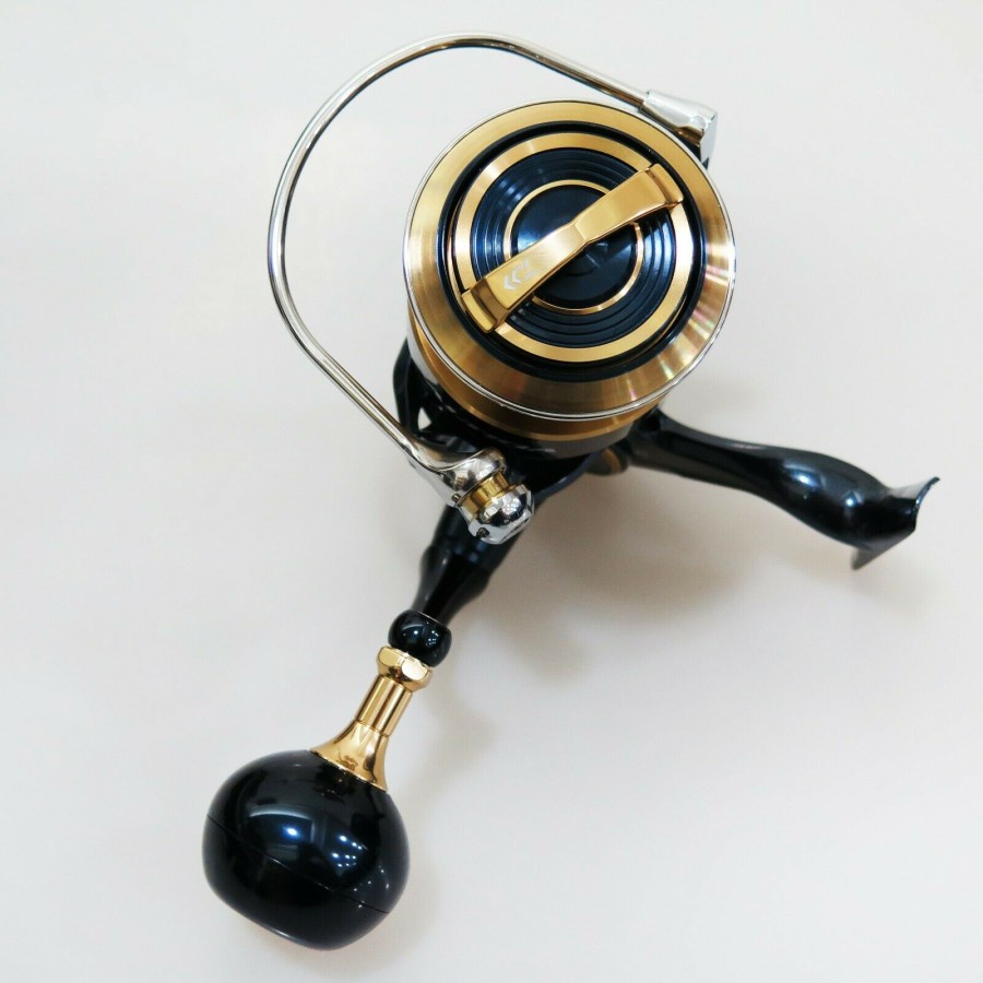 REEL JIGGING POPPING DAIWA SALTIGA 20 G 8000-P JAPAN