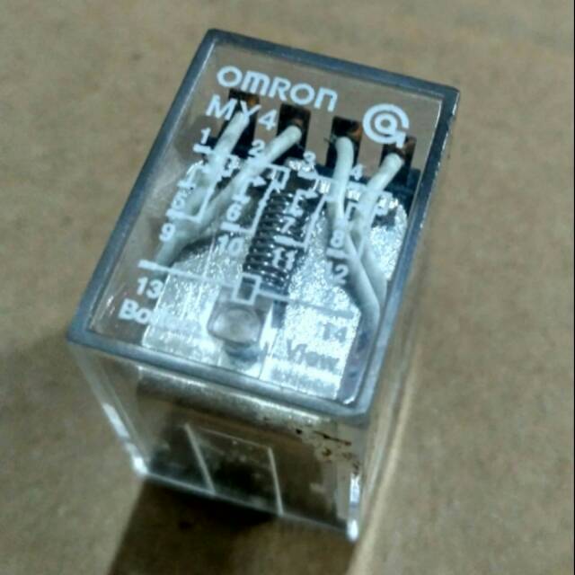 Relay MY4