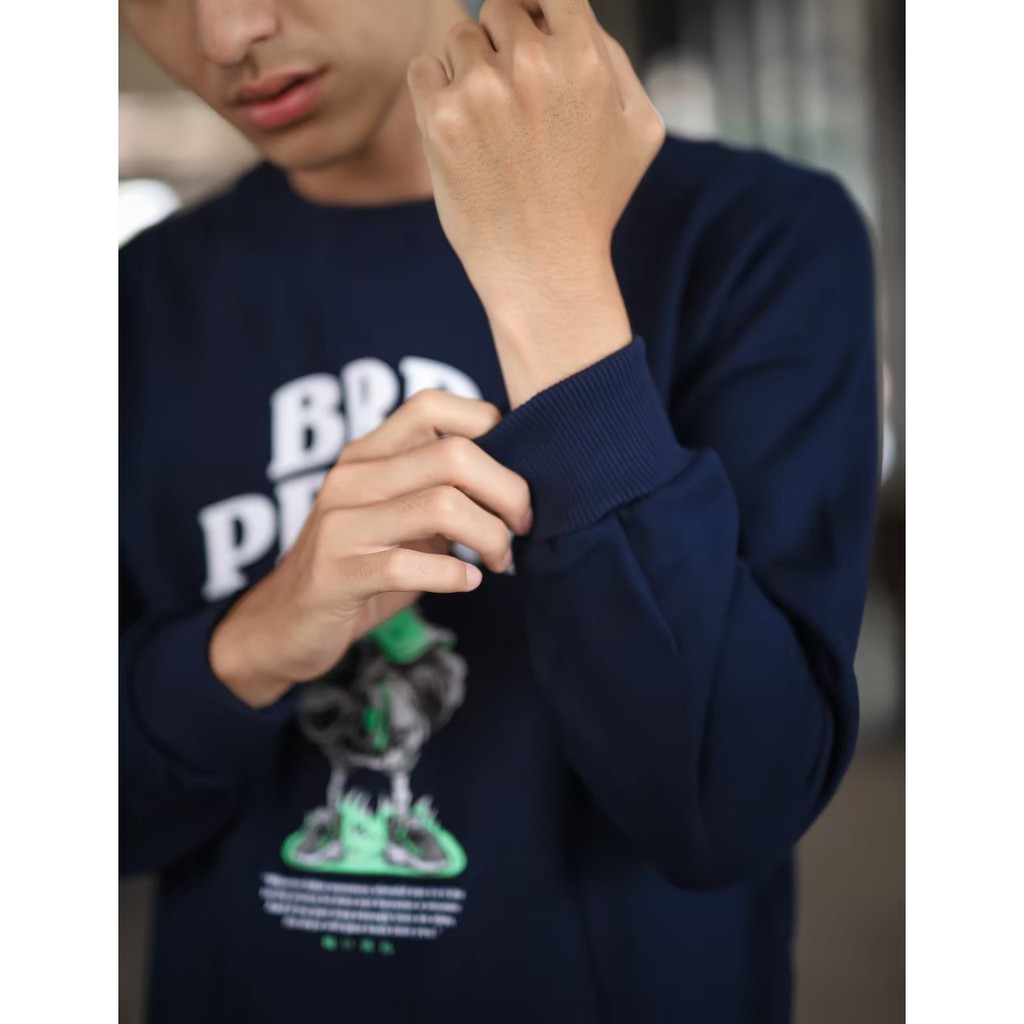 BRAD PRESENT ORIGINAL Sweater Crewneck Sweatshirt cowok warna navy with duck series art seri D10092