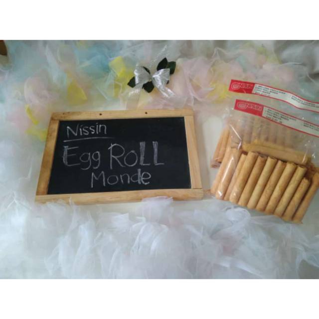 Egg roll nissin