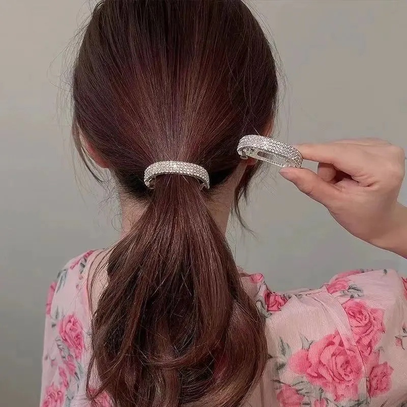 Aksesoris Jepit Rambut Ponytail Bahan Logam Aksen Berlian Gaya Korea Untuk Wanita