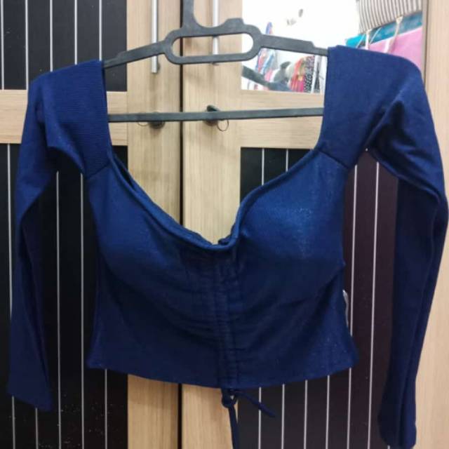 Preloved croptop sexy