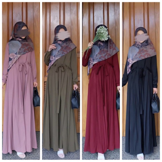 Soraya dress sz M by Azmiza Official