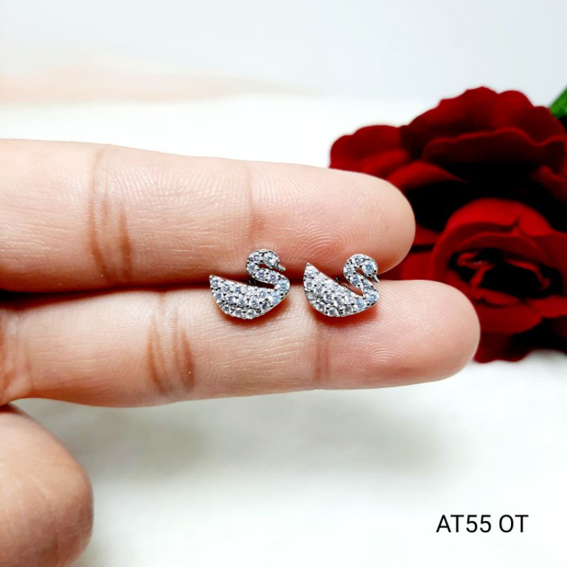 Anting tusuk angsa diamond putih lapis emas AT55 OT