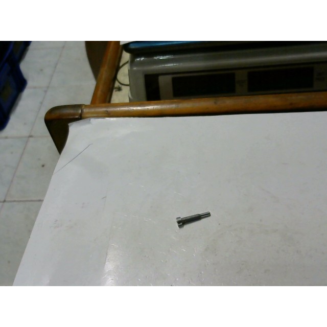 Baut Bolt SETELAN GAS SUZUKI SHOGUN/RC100