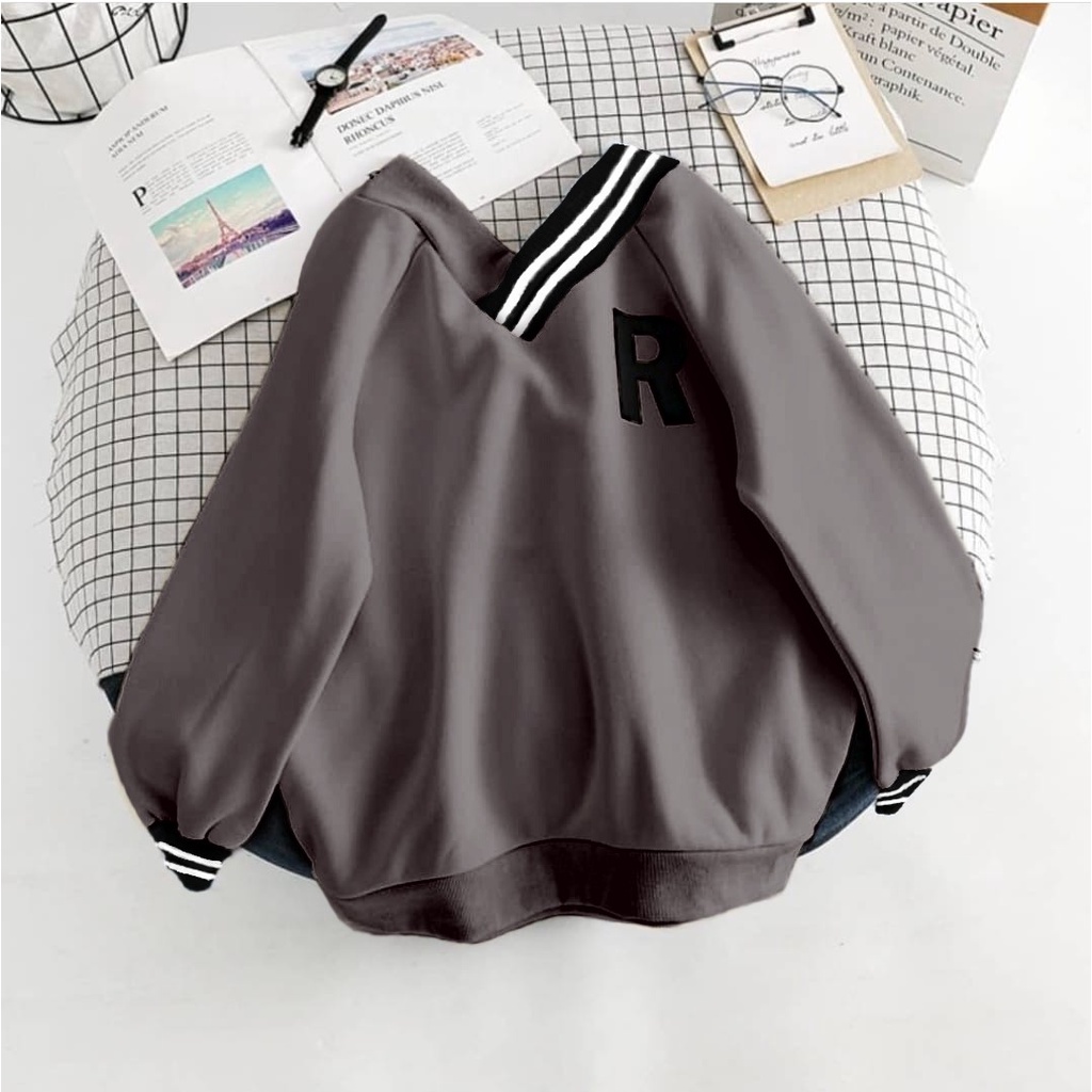 Sweatshirt VNeck R - Baju Wanita Model Terbaru - Oversize Sweater - Fleece