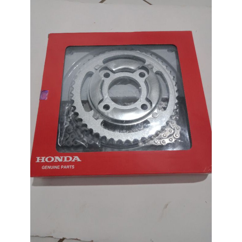 Gear Set Komplit Honda  Megapro new lama kualitas.Ori