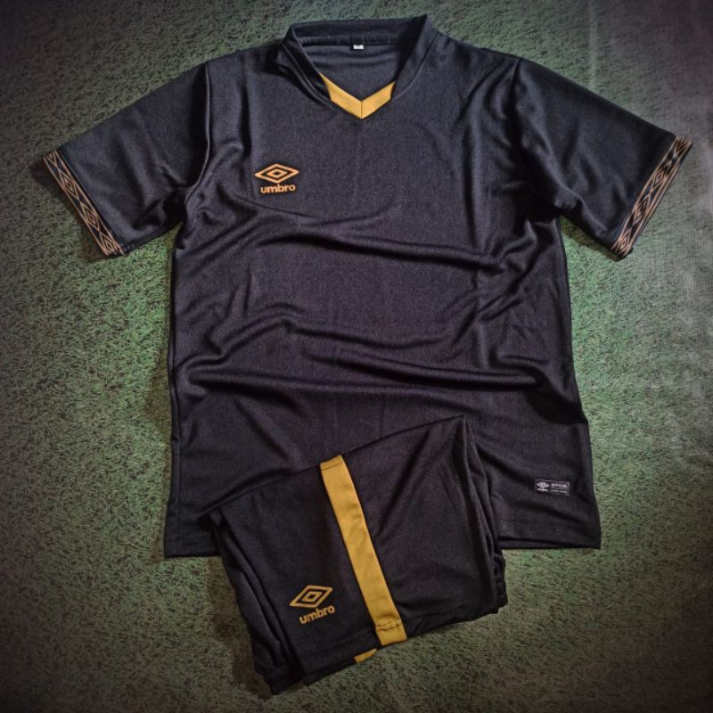 Best Seller Jersey Futsal Umbro Classic 2021 Umbro Jersey Psm Makassar Terbaru Shopee Indonesia