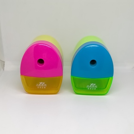 

rautan pensil - serutan pensil meja tabung putar ukuran sedang