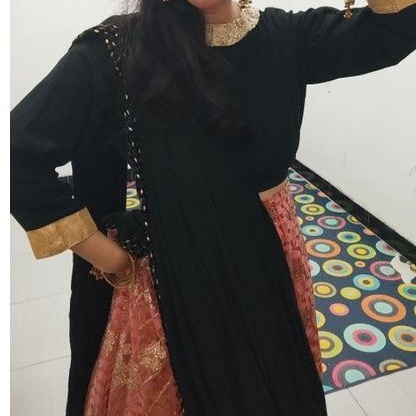 Dress Anarkali Lehengga Saree / Sari Elegant Mewah Choli Lengan Panjang