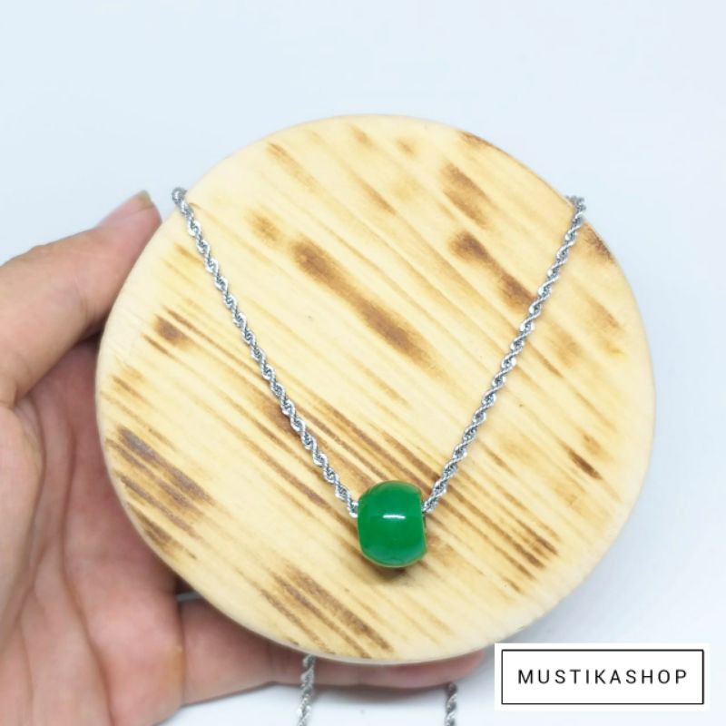 Kalung Liontin Batu Giok Hijau Asli Natural Model Bulat