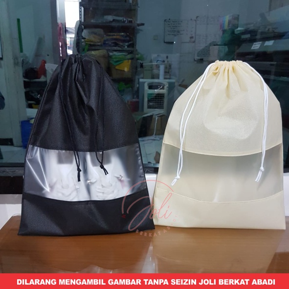 

(MIN 3 PCS) DUSTBAG MIX MIKA BURAM 30X40 / POUCH SERUT / PEMBUNGKUS SEPATU / TAS SPUNBOND / DRAWSTRING BAG