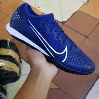 nike vapor futsal