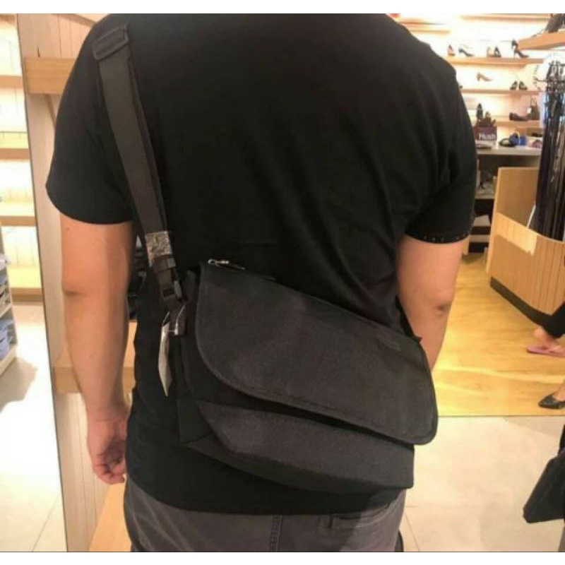CrazySale❣️ HUSH PUPPIES ORIGINAL 100% CANVAS SLING BAG IN BLACK TAS SELEMPANG PRIA HITAM CASUAL KER