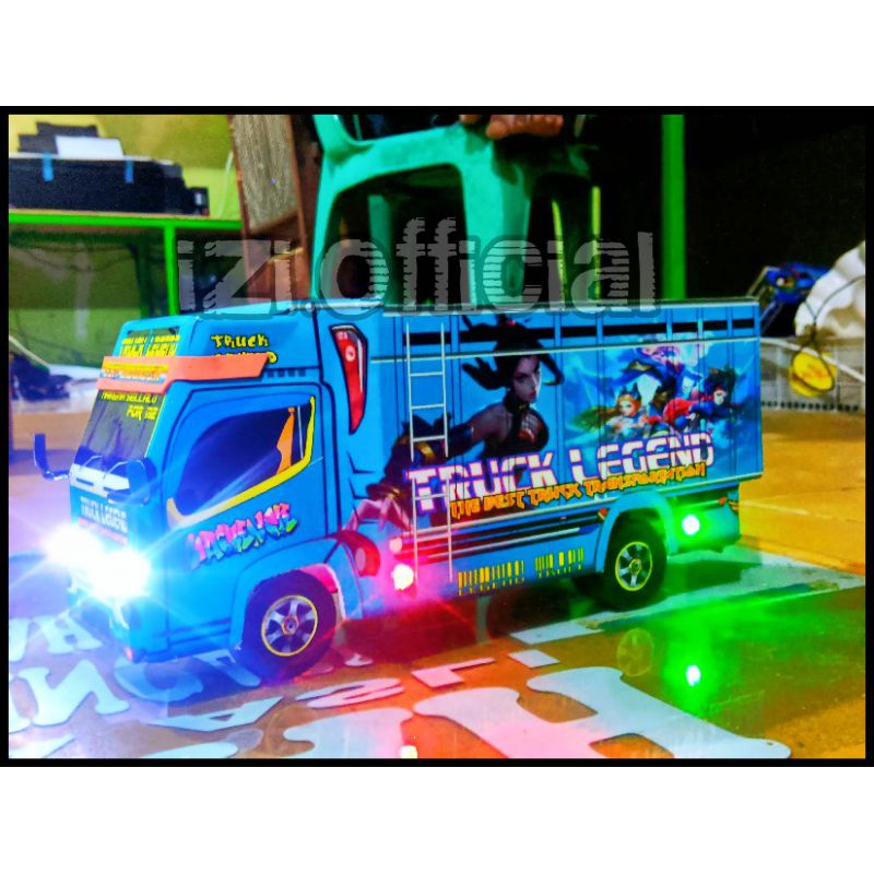 Miniatur Truk Oleng Miniatur truck Legend Murah Lampu Terpal Full Lampu Terpal Roda Kayu Truk Oleng