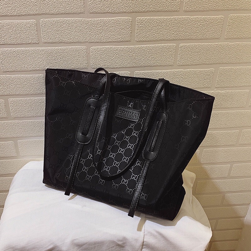 Tas salempang / jinjing import premium batam