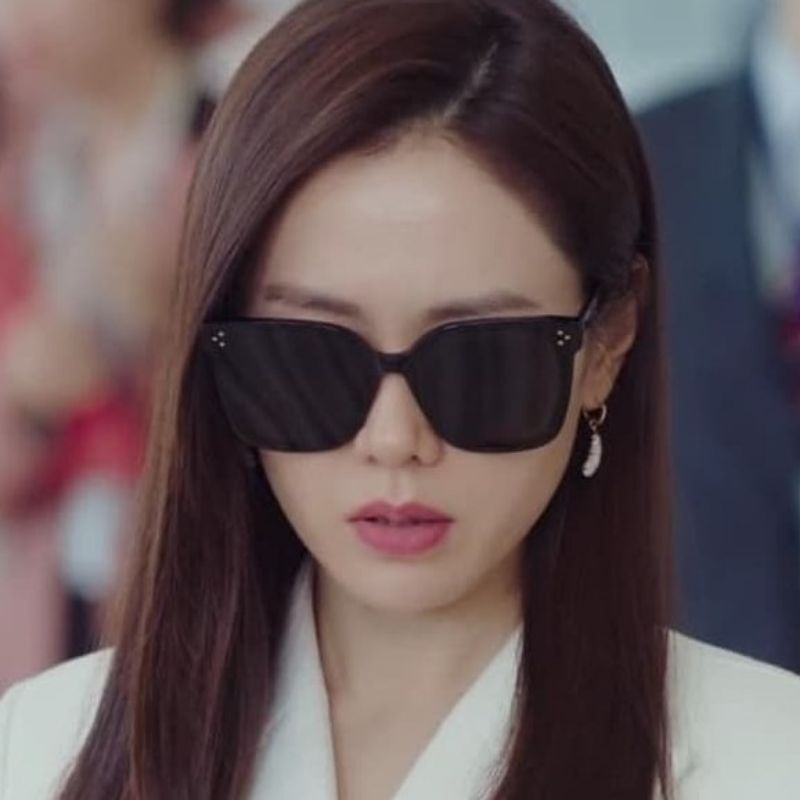 GENTLE M*NSTER SUNGLASSES