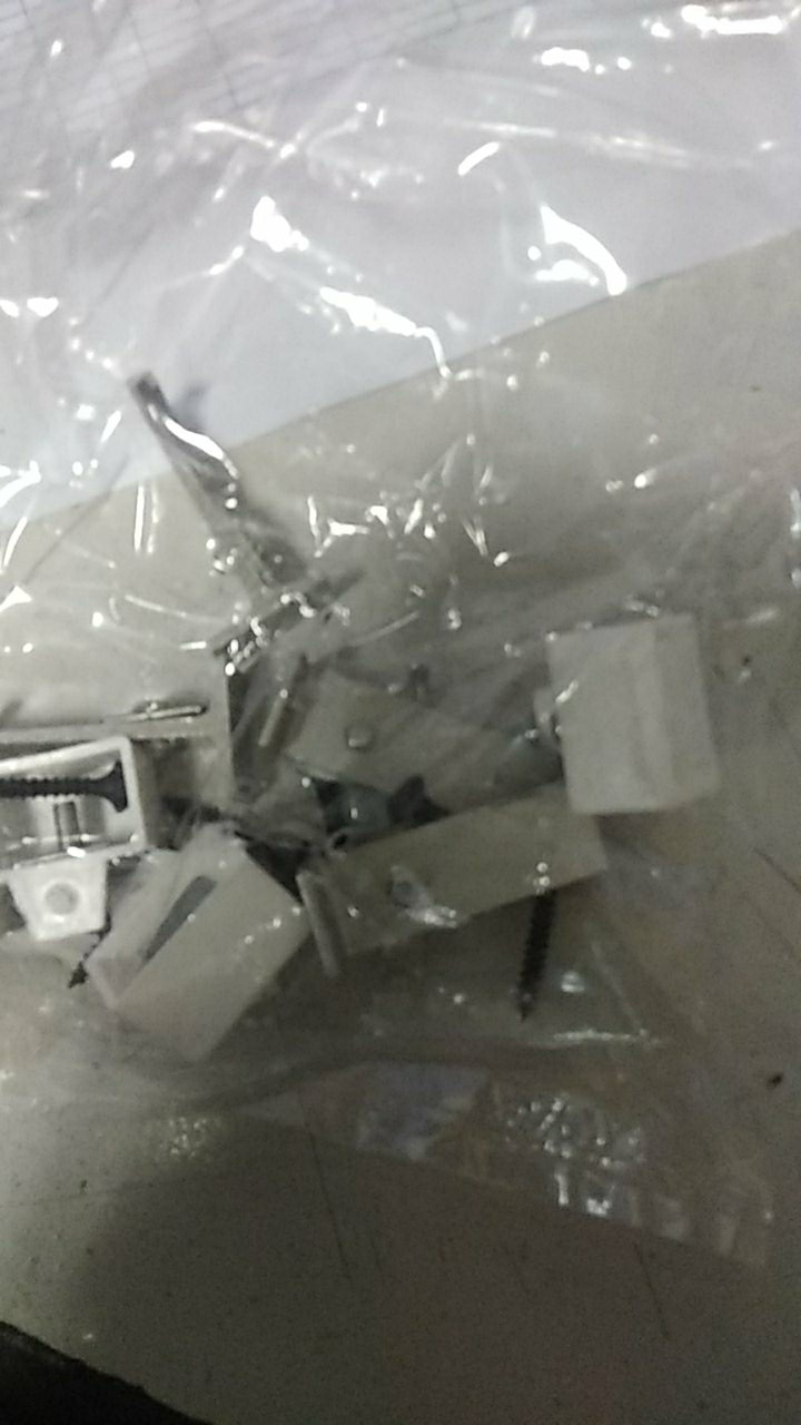 Braket Kaki Rel Horden Kotak Almunium