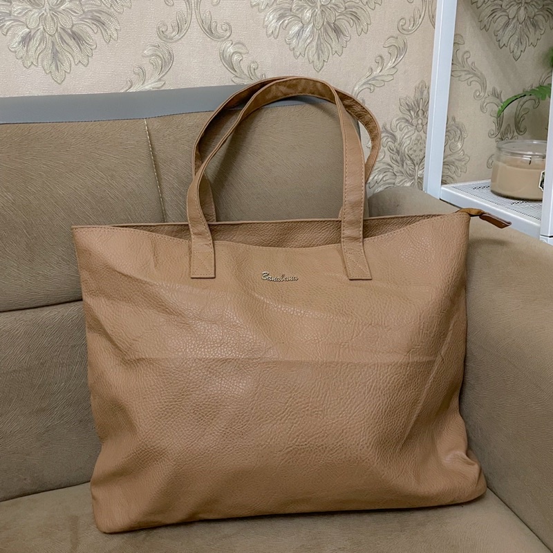 PRELOVED TOTE BAG BANABANA