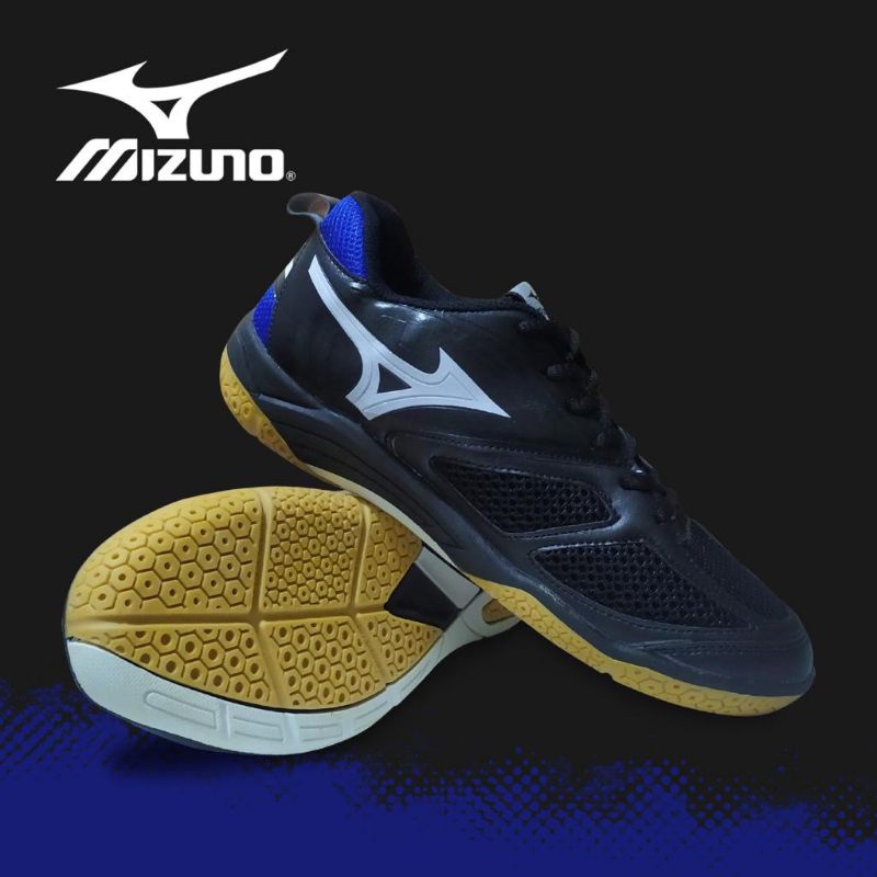 sepatu olahraga pria wanita / sepatu badminton sepatu voli mizunoo