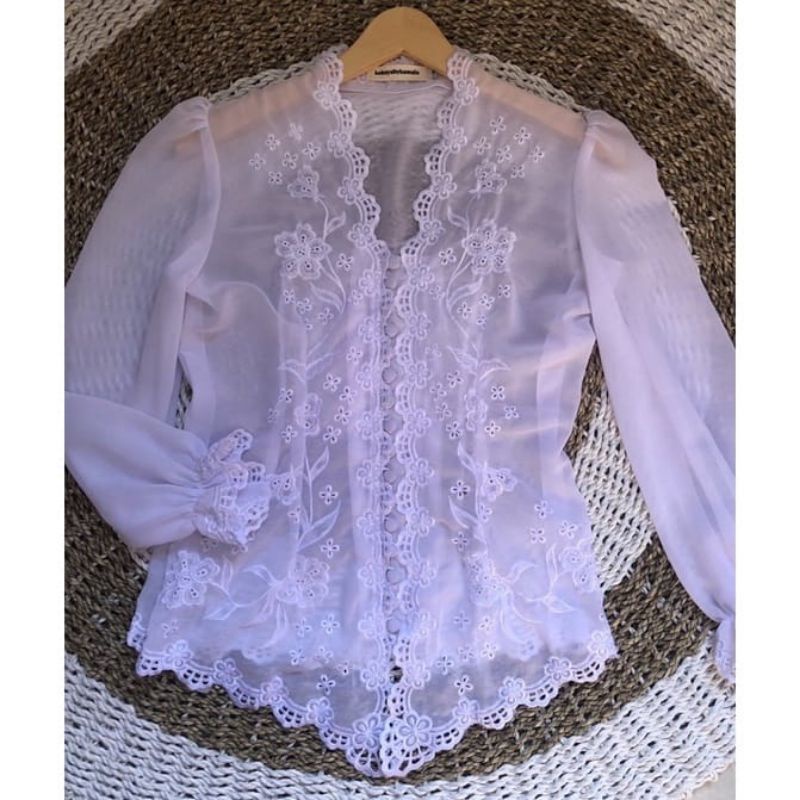 Kebaya Bordir Kerut/ Kebaya Baru Bordir Bali kurah