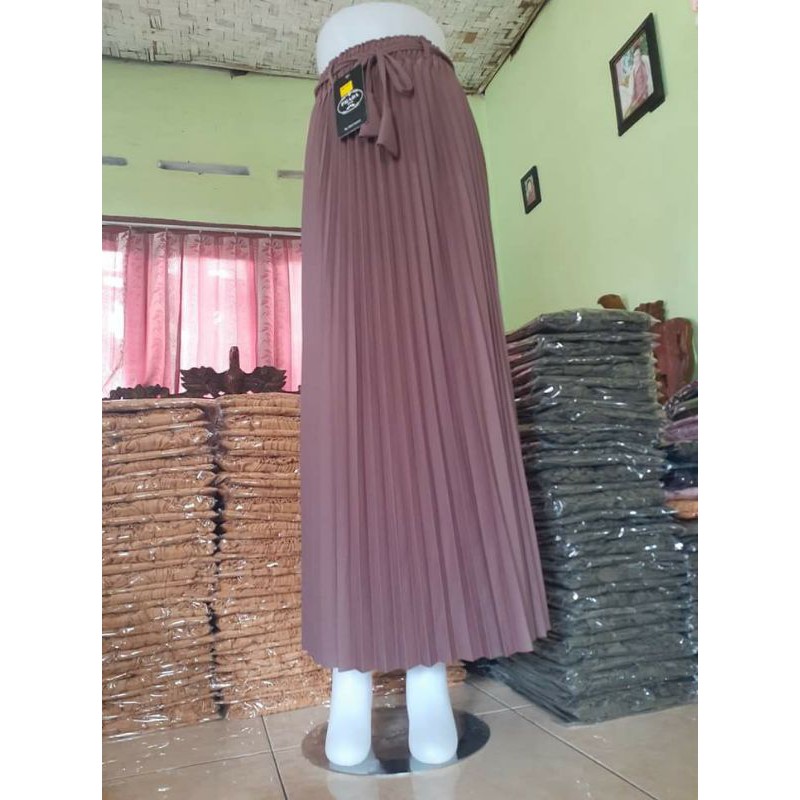 Plisket Bawahan Kebaya Rok Bawahan Kebaya Rok Plisket Tebal Rok Bawahan Rok Plisket Tebal Ori  Rok Bawahan Panjang Rok Plisket Tali PremiumRok Plisket Kebaya Bawahan Kebaya Plisket Bawahan Plisket Rok Rok Plisket Bahan Tebal Rok Bawahan Wanita-Pink asem