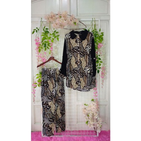 Setcel Wanita Kemeja + Celana Premium Brand Sultan