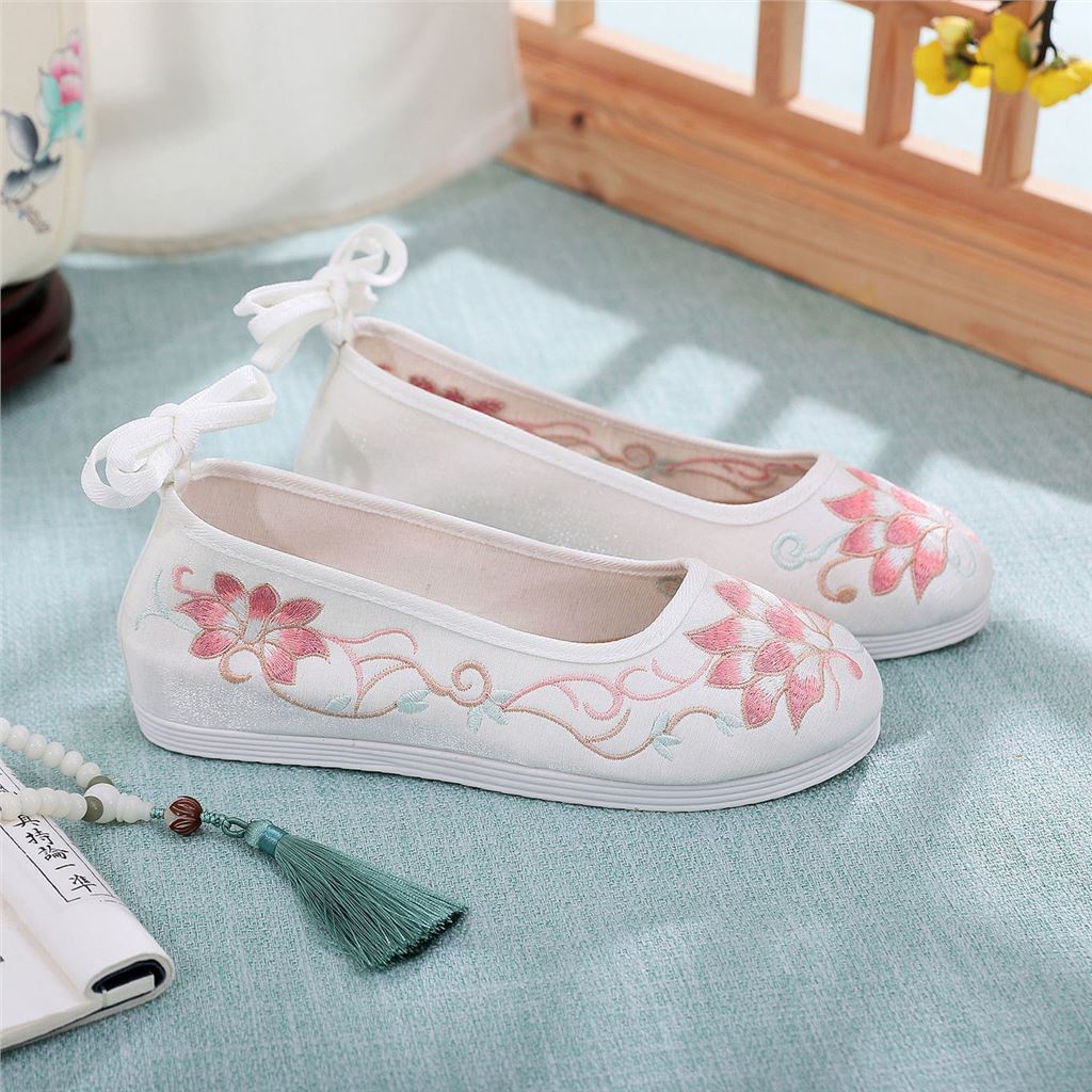 The Han-style clothing shoes original chuangming ancient style embroidered shoes Super fairy height