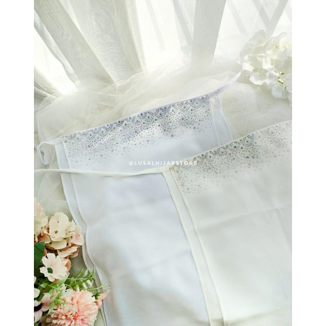 Niqab cadar SWAROVSKY Akad Nikah Pengantin By Adelus packing kardus