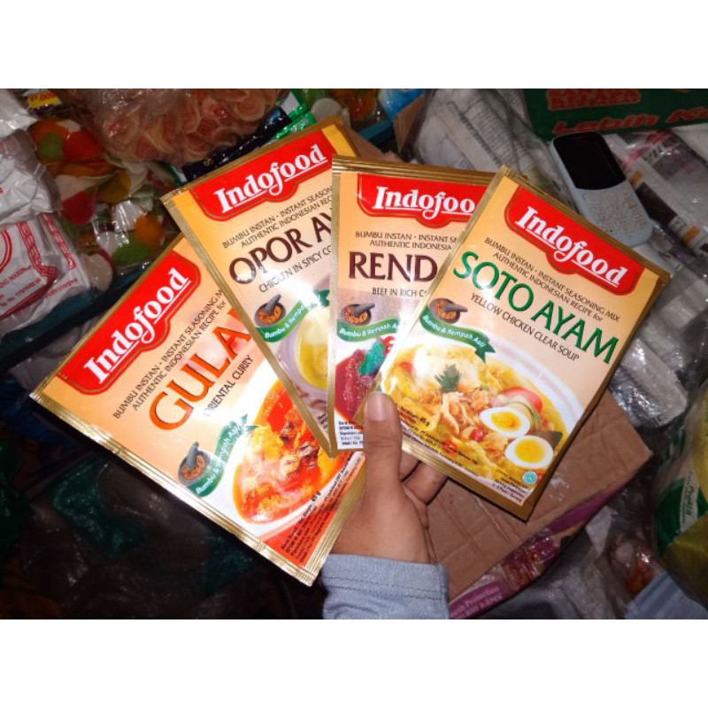 

Bumbu Racik Indofood Gulai Opor Ayam Rendang Soto Ayam