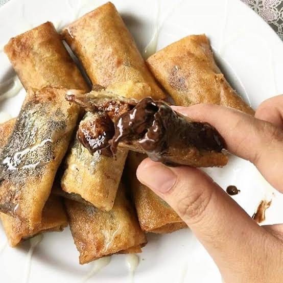 

Lumpia Pisang Coklat / Fried Melted Banana Chocolate Springroll isi 10 PCS