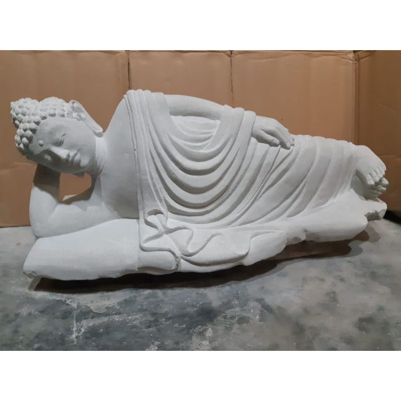 patung Buddha tidur