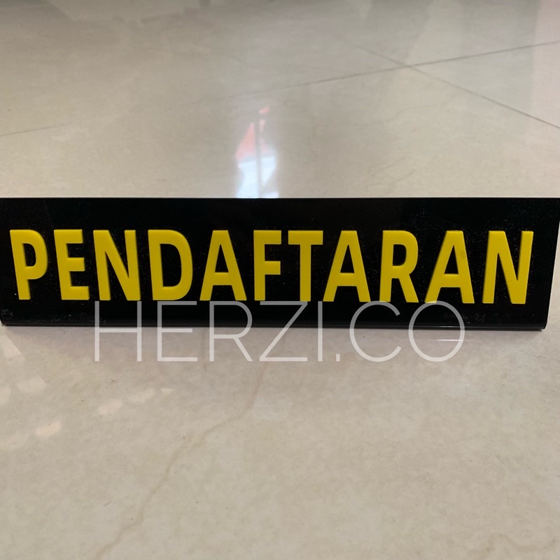 

Akrilik Tulisan Duduk Standee Custom Pendaftaran