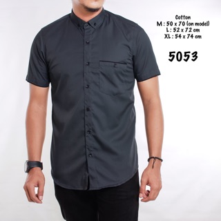 1 7 model  kemeja  pria  motif salur  lengan pendek size M L 