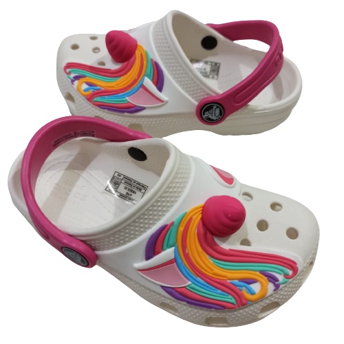 Crocs Anak / Crocs / Crocs 3D / Crocs Shark / Crocs Unicorn / Crocs Anak laki laki / Crocs Anak Perempuan / Crocs kids / Sepatu Anak / Sandal Anak / Sepatu Sandal Anak / Sepatu Sendal Anak / Crocs Ponny / Sandal Karakter 3D / Crocs Fun Lab