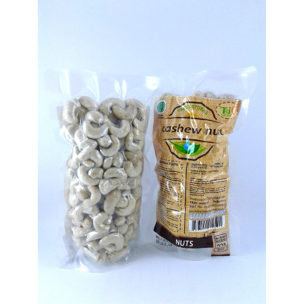 

CASHEW NUTS KACANG METE TRIO NATURAL 225gr