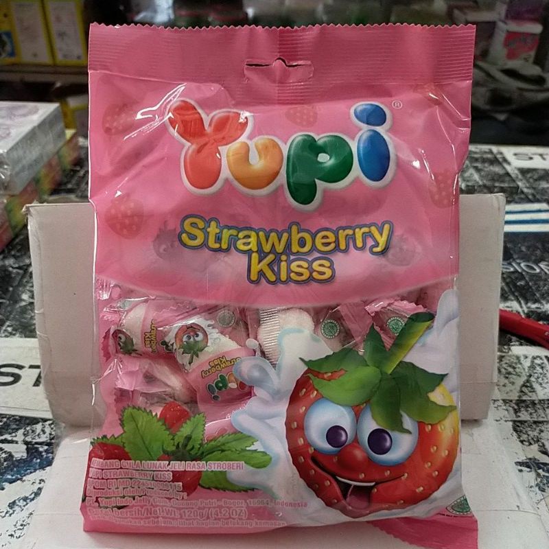 

YUPI Strawberry 120g