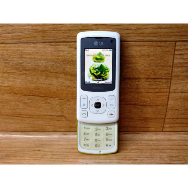 HP Handphone Jadoel LG KU380 Slide Original Fashion Unik Bkn KE800 Atau Chocolate
