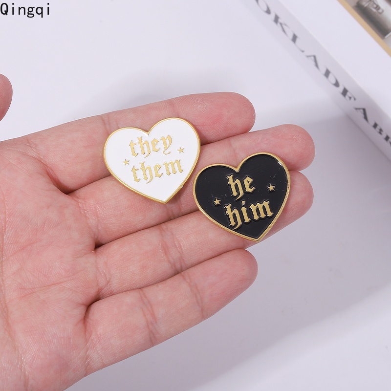 Bros Pin Enamel Bentuk Hati Tulisan HE HIM SHE HER THEY THEM Untuk Hadiah Teman