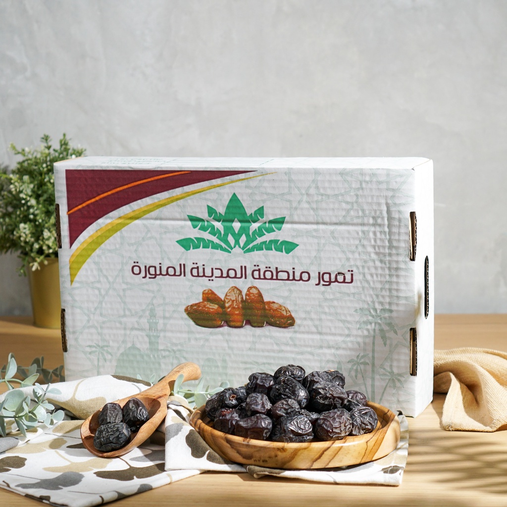 

Kurma Ajwa Muntoqoh arab Premium Original asli 1 Kg Import korma nabi