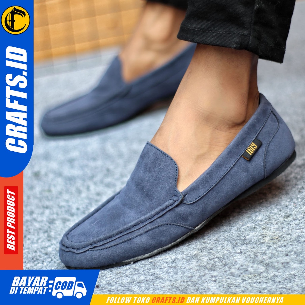 Sepatu Casual Pria  Sepatu Slip On Pria Kulit Suede Kerja Kantor Kuliah Kondangan Sepatu Slop Pria Sepatu Hitam Pria CRAFTS MORD