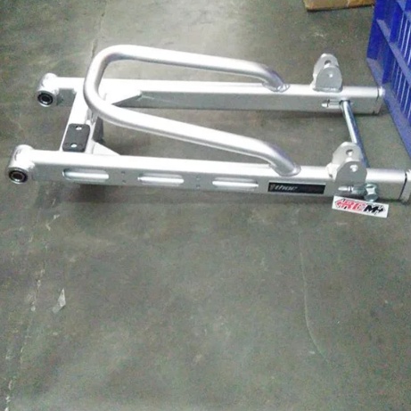 SWING ARM LENGAN AYUN LUBANG OVAL ALUMUNIUM RXKING RX KING RXS RX SPESIAL SILVER ORIGINAL THOR