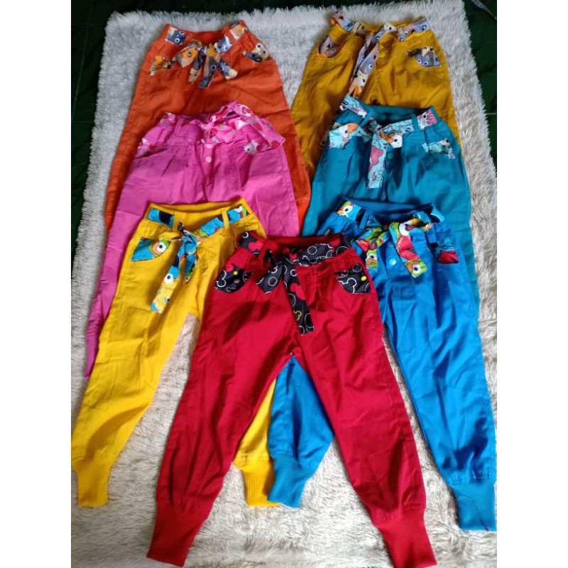 JOGGER PANTS BABY KANVAS ANAK CEWEK:5--6(THN)