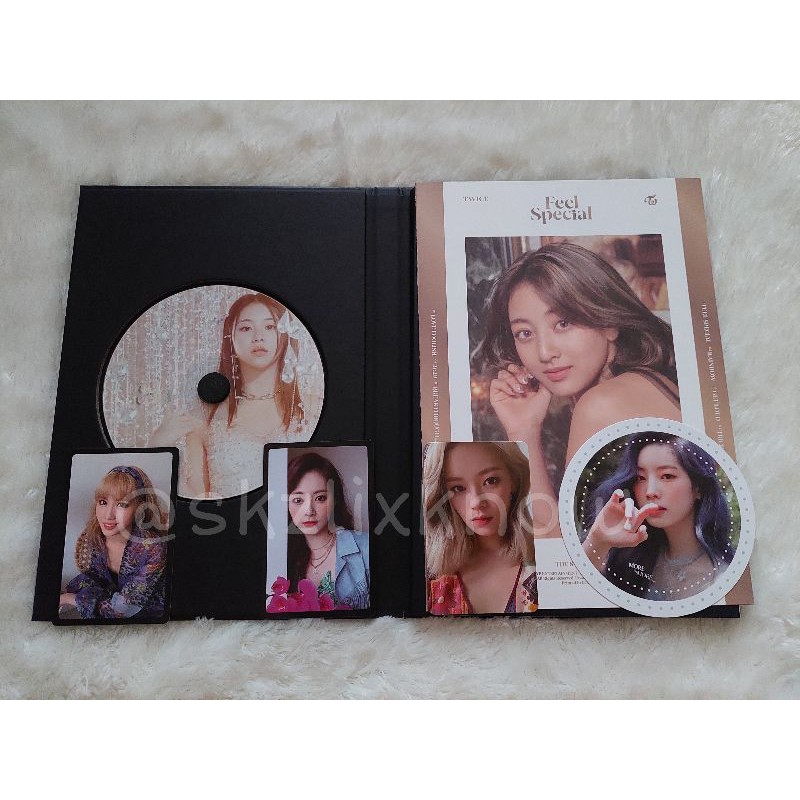 ALBUM ONLY OFFICIAL TWICE MORE AND MORE A VER FEEL SPECIAL VER B